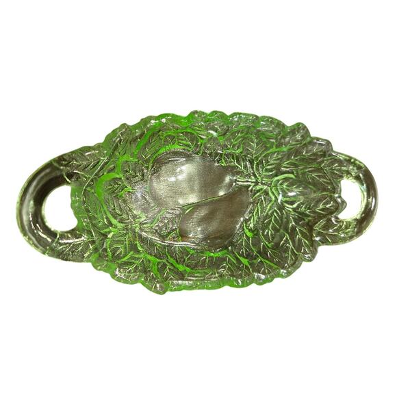 Indiana Glass Uranium Candy Dish Sweet Pear Serving Dish Relish Tray - Picture 1 of 6
